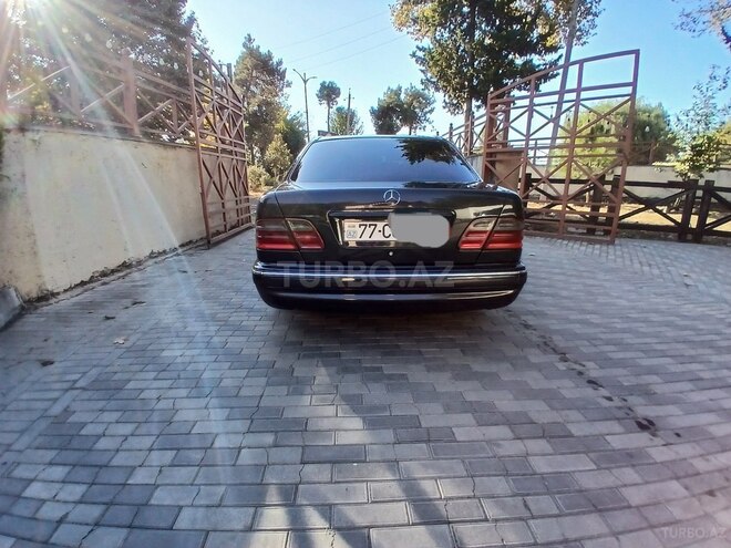 Mercedes E 220 d 1999, 380,123 km - 2.2 l - Masallı