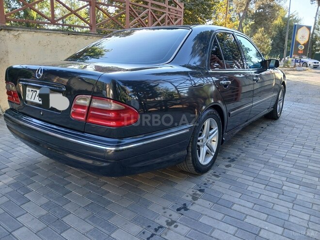 Mercedes E 220 d 1999, 380,123 km - 2.2 l - Masallı