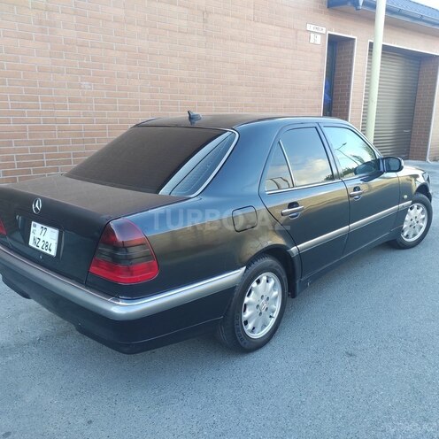 Mercedes C 220 d 2000, 485,000 km - 2.2 l - Bakı