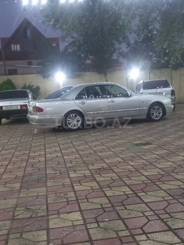 Mercedes E 240 1998, 280,000 km - 2.4 l - Mingəçevir