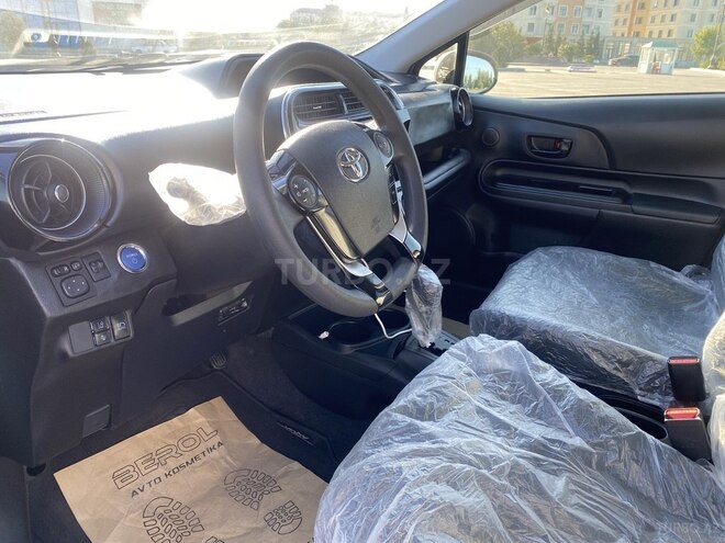 Toyota Aqua 2019, 100,000 km - 1.5 l - Sumqayıt
