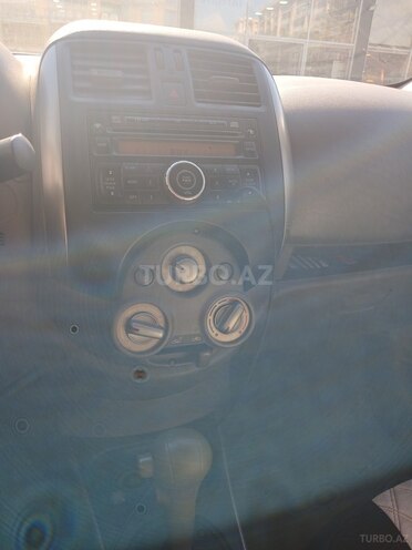 Nissan Sunny 2013, 278,000 km - 1.5 l - Bakı