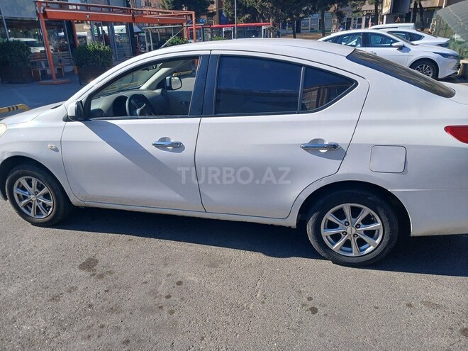 Nissan Sunny 2013, 278,000 km - 1.5 l - Bakı