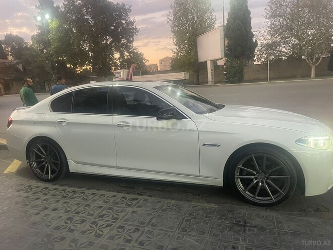 BMW 528 2015, 172,500 km - 2.0 l - Gəncə