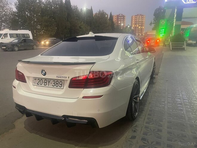 BMW 528 2015, 172,500 km - 2.0 l - Gəncə