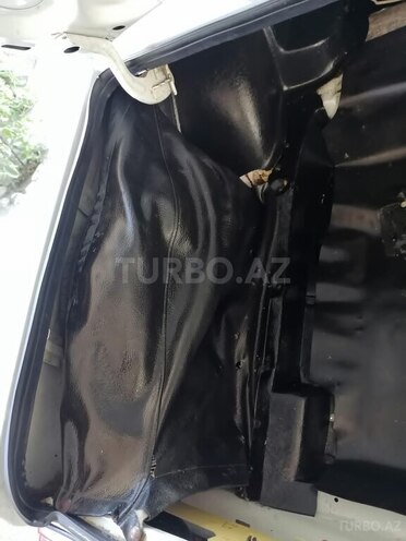 LADA (VAZ) 2107 2006, 70,000 km - 1.6 l - Ucar