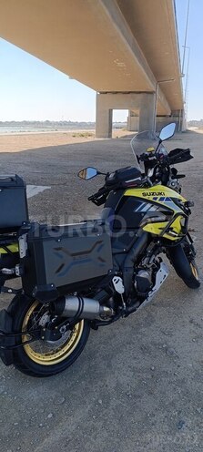 Suzuki  2021, 18,800 km - 1.1 l - Bakı