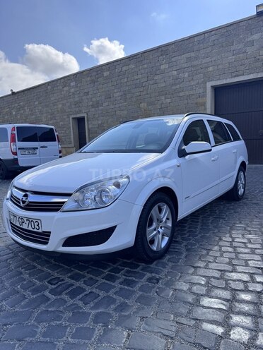 Opel Astra 2008, 265,000 km - 1.4 л - Bakı