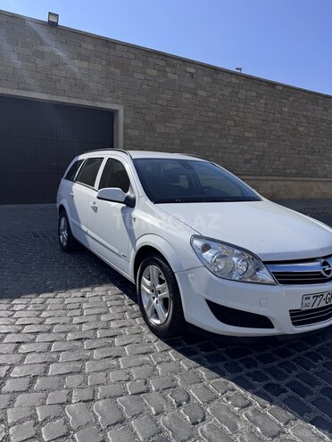 Opel Astra 2008, 265,000 km - 1.4 л - Bakı