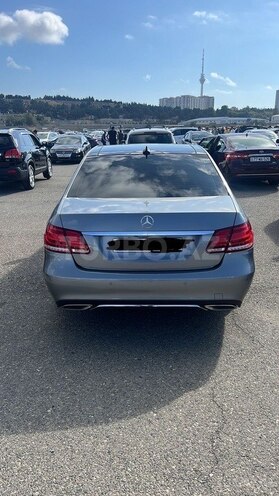 Mercedes E 250 4MATIC 2014, 288,000 km - 2.2 l - Bakı