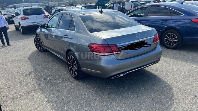 Mercedes E 250 4MATIC 2014, 288,000 km - 2.2 l - Bakı