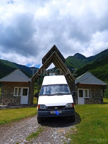 Ford Transit 1998, 313,663 km - 2.4 л - Yevlax