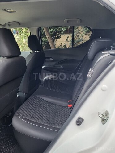 Nissan Kicks 2021, 25,000 km - 1.6 л - Bakı