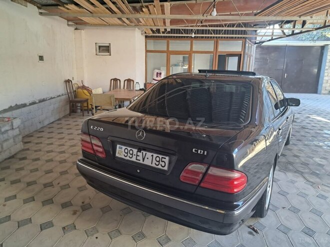 Mercedes E 220 d 2000, 505,000 km - 2.2 л - Bakı