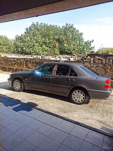 Mercedes C 200 1995, 512,800 km - 2.0 л - Bakı