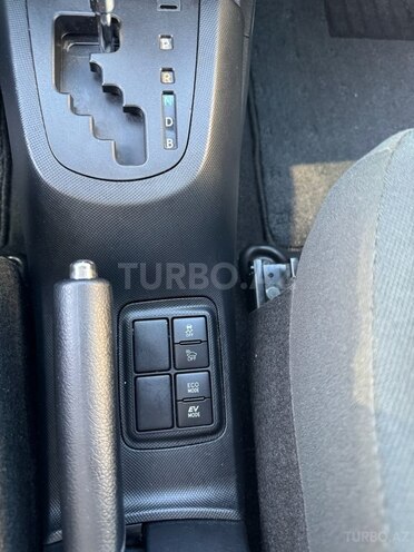 Toyota Aqua 2018, 37,652 km - 1.5 л - Bakı