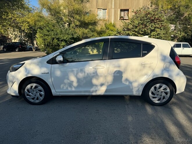 Toyota Aqua 2018, 37,652 km - 1.5 л - Bakı