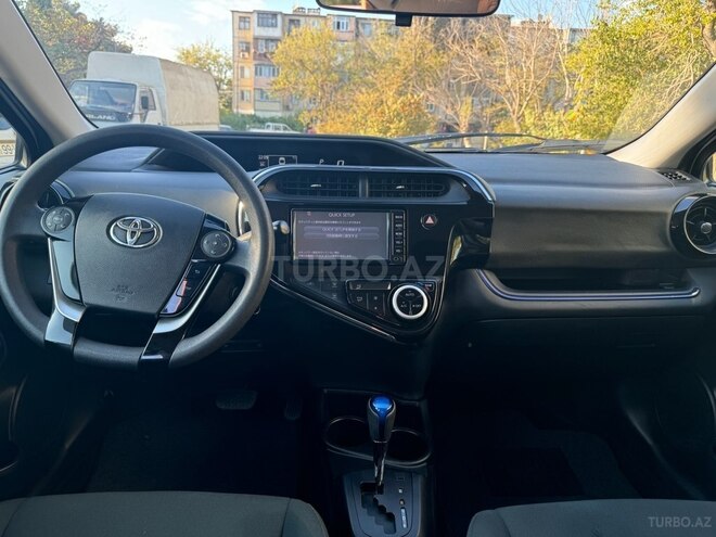 Toyota Aqua 2018, 37,652 km - 1.5 л - Bakı