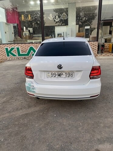 Volkswagen Polo 2018, 402,336 km - 1.6 l - Bərdə