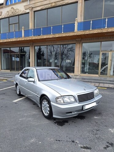 Mercedes C 180 1999, 495,000 km - 1.8 л - Şəki