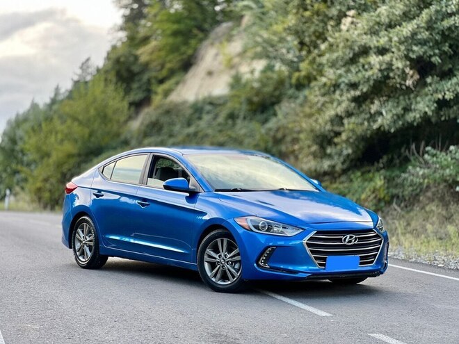 Hyundai Elantra 2018, 79,000 km - 2.0 l - Bakı