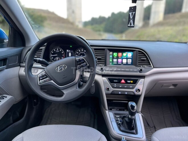 Hyundai Elantra 2018, 79,000 km - 2.0 l - Bakı