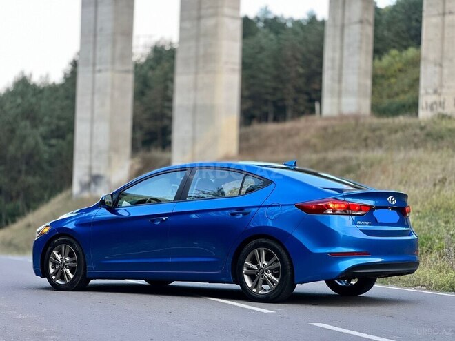 Hyundai Elantra 2018, 79,000 km - 2.0 l - Bakı