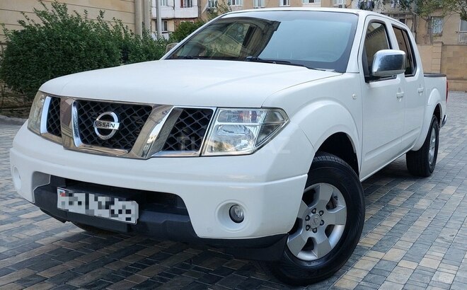 Nissan Navara 2013, 287,400 km - 2.5 l - Bakı