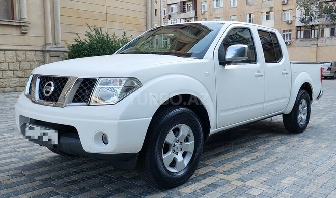 Nissan Navara 2013, 287,400 km - 2.5 l - Bakı