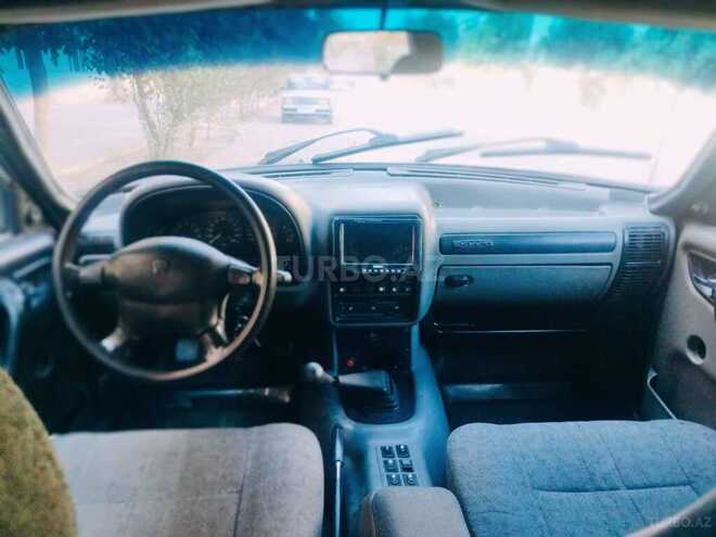 GAZ 3110 2002, 176,500 km - 2.4 l - Sabirabad
