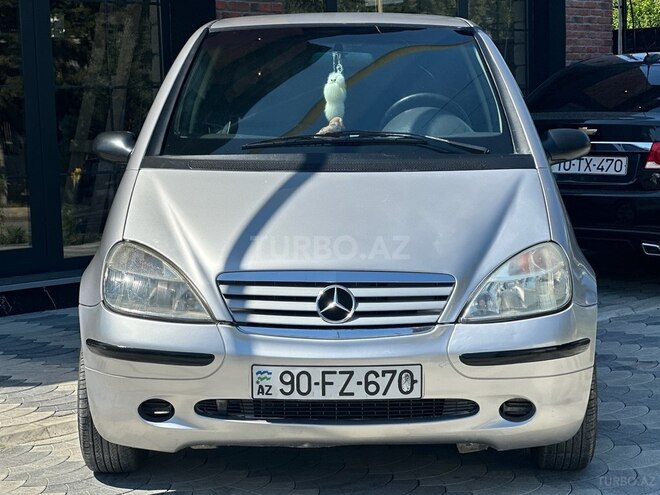 Mercedes A 160 2000, 180,000 km - 1.6 л - Salyan