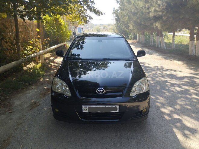 Toyota Corolla 2005, 285,600 km - 1.4 l - Bakı