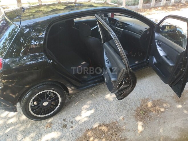 Toyota Corolla 2005, 285,600 km - 1.4 l - Bakı