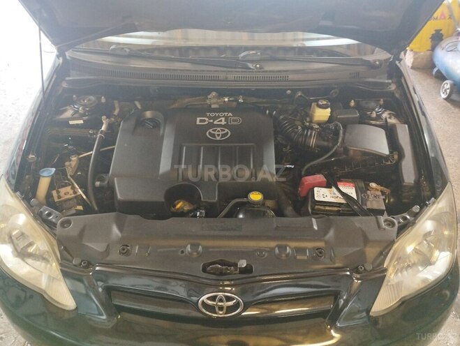 Toyota Corolla 2005, 285,600 km - 1.4 l - Bakı