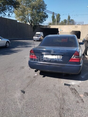 Mercedes C 180 1994, 211,000 km - 1.8 l - Bakı
