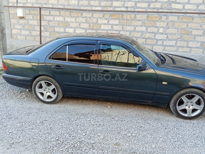 Mercedes E 220 d 1997, 516,004 km - 2.2 l - Şəki