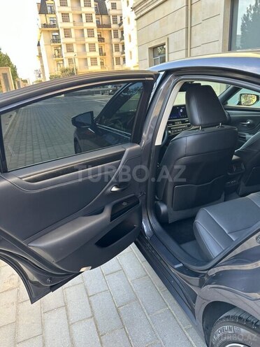 Lexus ES 300 2022, 35,000 km - 2.5 л - Bakı