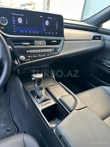 Lexus ES 300 2022, 35,000 km - 2.5 л - Bakı
