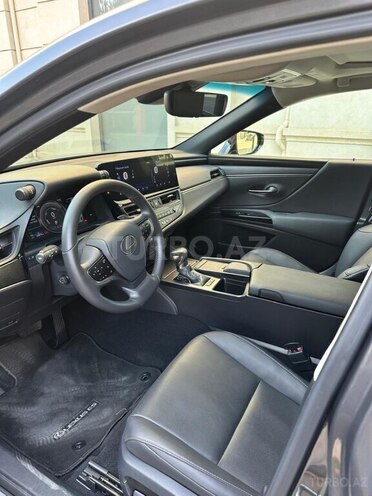 Lexus ES 300 2022, 35,000 km - 2.5 л - Bakı
