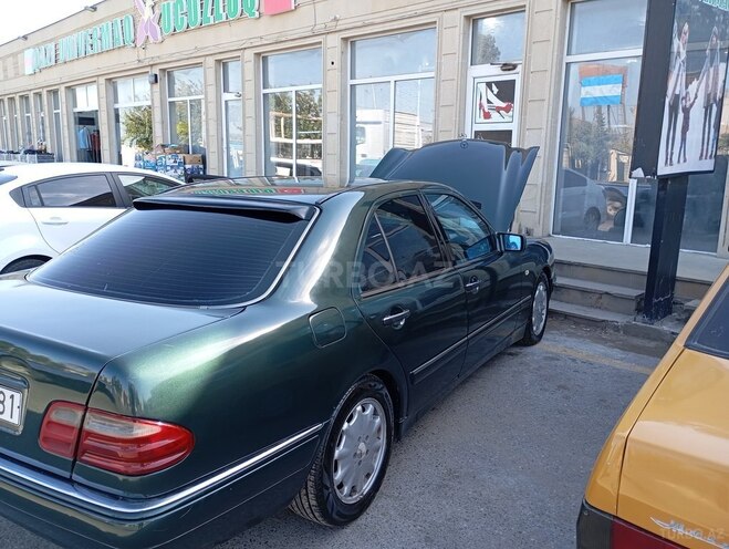 Mercedes E 230 1997, 527,000 km - 2.3 l - Bakı