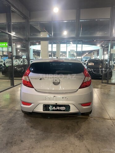 Hyundai Accent 2015, 173,046 km - 1.4 l - Bakı