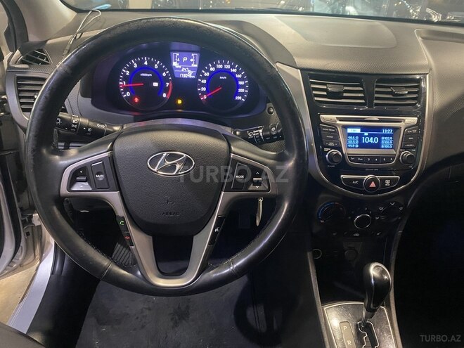 Hyundai Accent 2015, 173,046 km - 1.4 l - Bakı