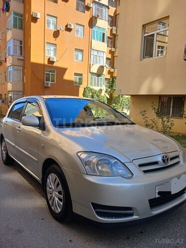 Toyota Corolla 2005, 340,000 km - 1.4 л - Bakı