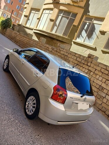 Toyota Corolla 2005, 340,000 km - 1.4 л - Bakı