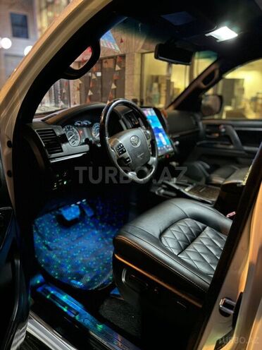 Toyota Land Cruiser 2011, 134,132 km - 4.0 l - Bakı