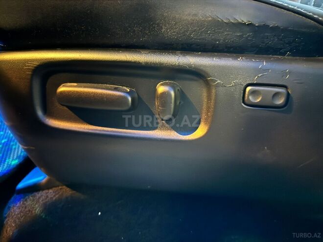 Toyota Land Cruiser 2011, 134,132 km - 4.0 l - Bakı