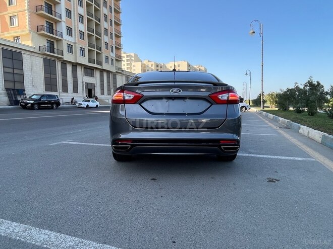 Ford Fusion (North America) 2015, 124,000 km - 2.0 l - Xırdalan