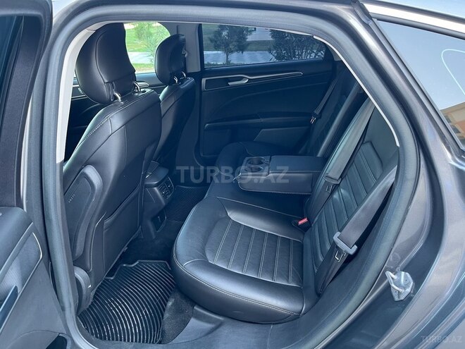 Ford Fusion (North America) 2015, 124,000 km - 2.0 l - Xırdalan