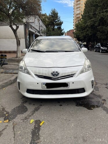 Toyota Prius V 2012, 357,632 km - 1.8 l - Bakı