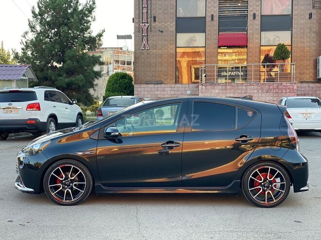 Toyota Aqua 2014, 74,000 km - 1.5 л - Gəncə